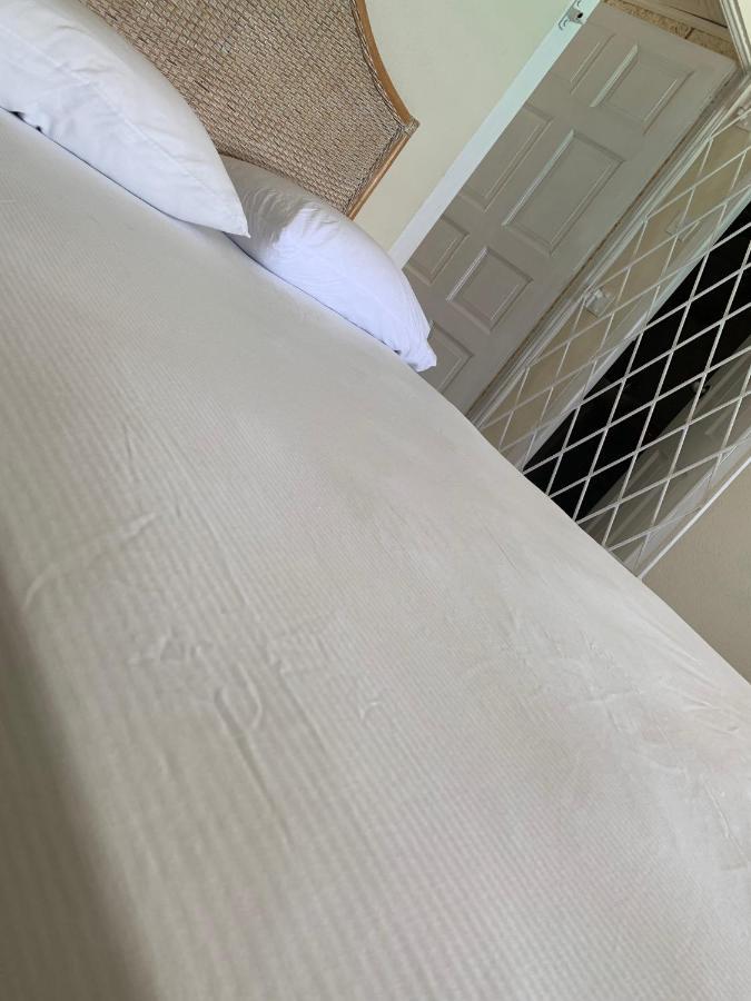 Beach Vue Barbados 布里奇敦 外观 照片