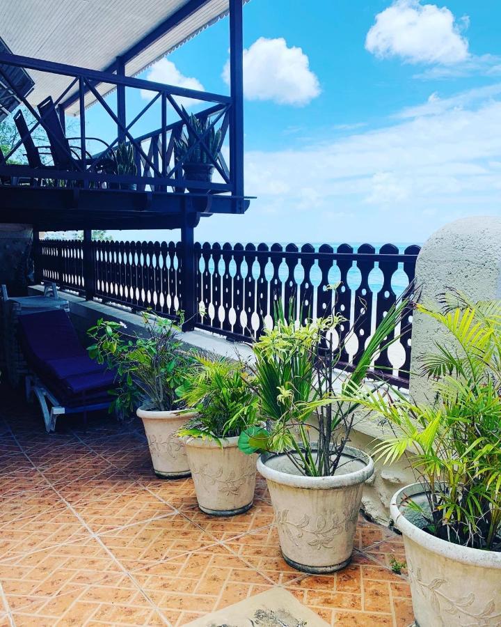 Beach Vue Barbados 布里奇敦 外观 照片