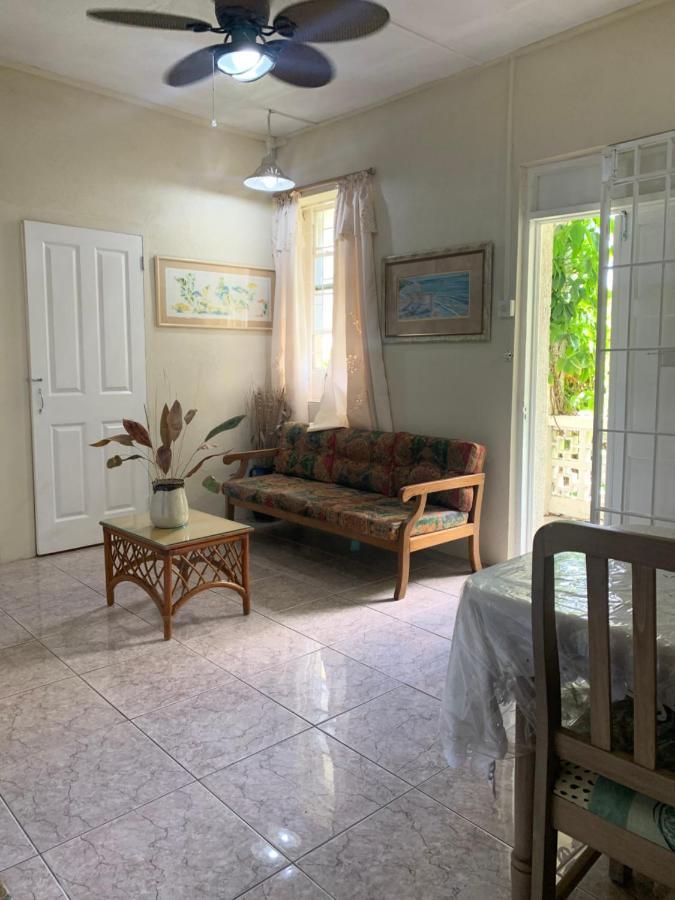 Beach Vue Barbados 布里奇敦 外观 照片
